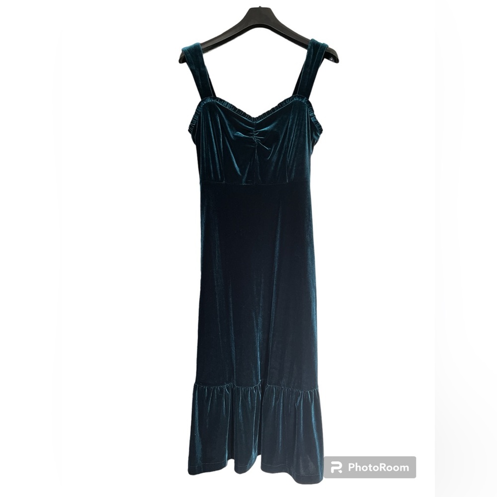 Betsy Johnson green velvet dress